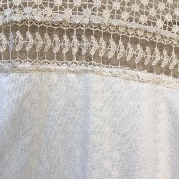 AQUA ivory crochet knit lace sheer long sleeve ruffle tier layered dress - Picture 11 of 16